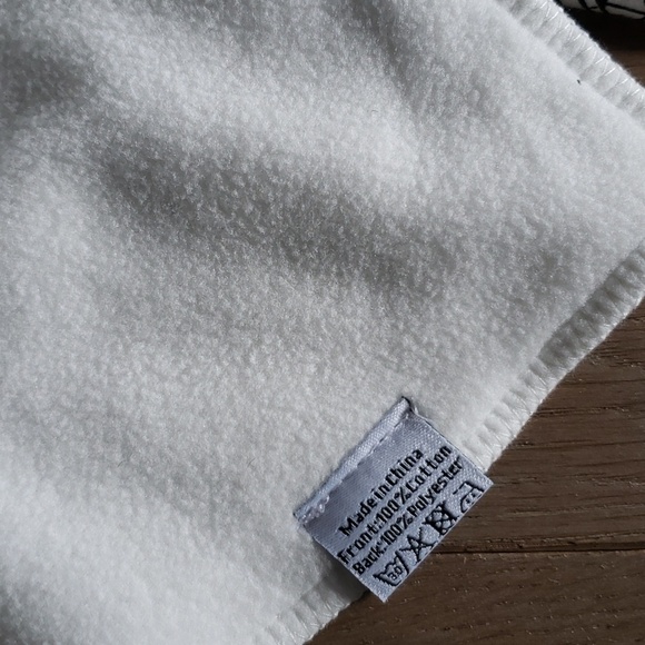 3/$18 - Putska cloth bibs - Picture 4 of 4